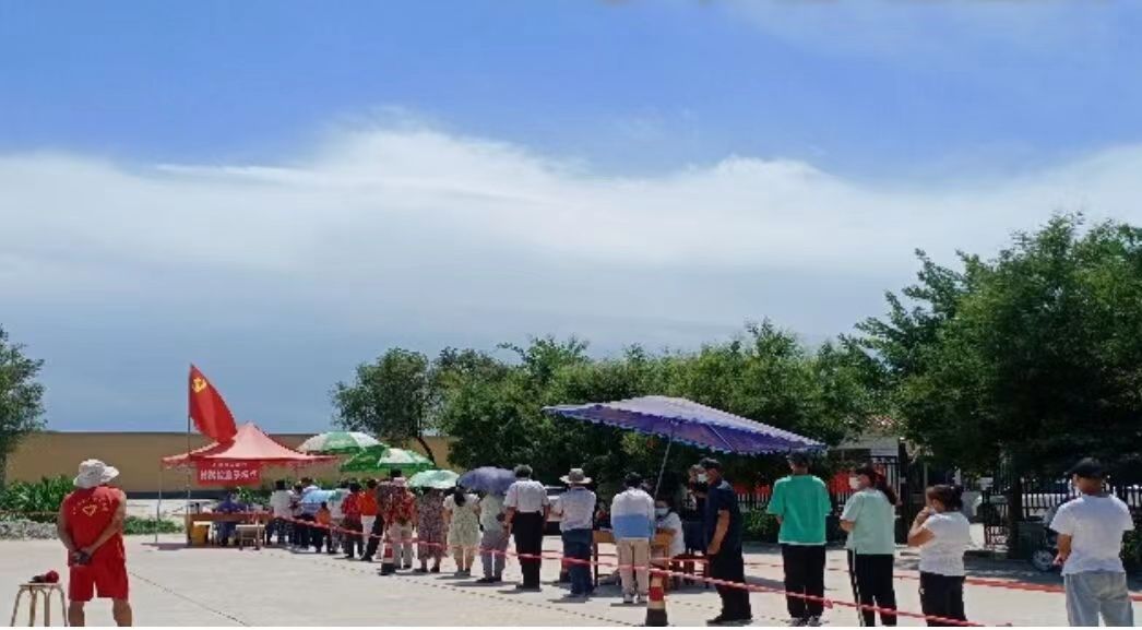 王佰斌-测量体温，信息查询登记，组织核酸2.jpg
